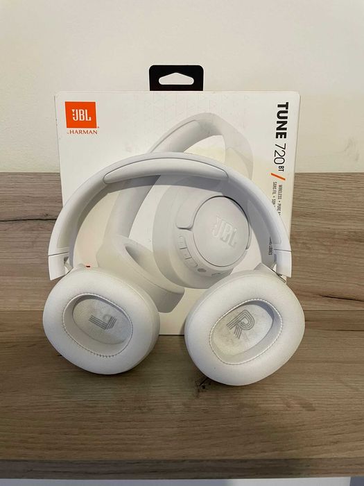 Headphones JBL Tune720BT