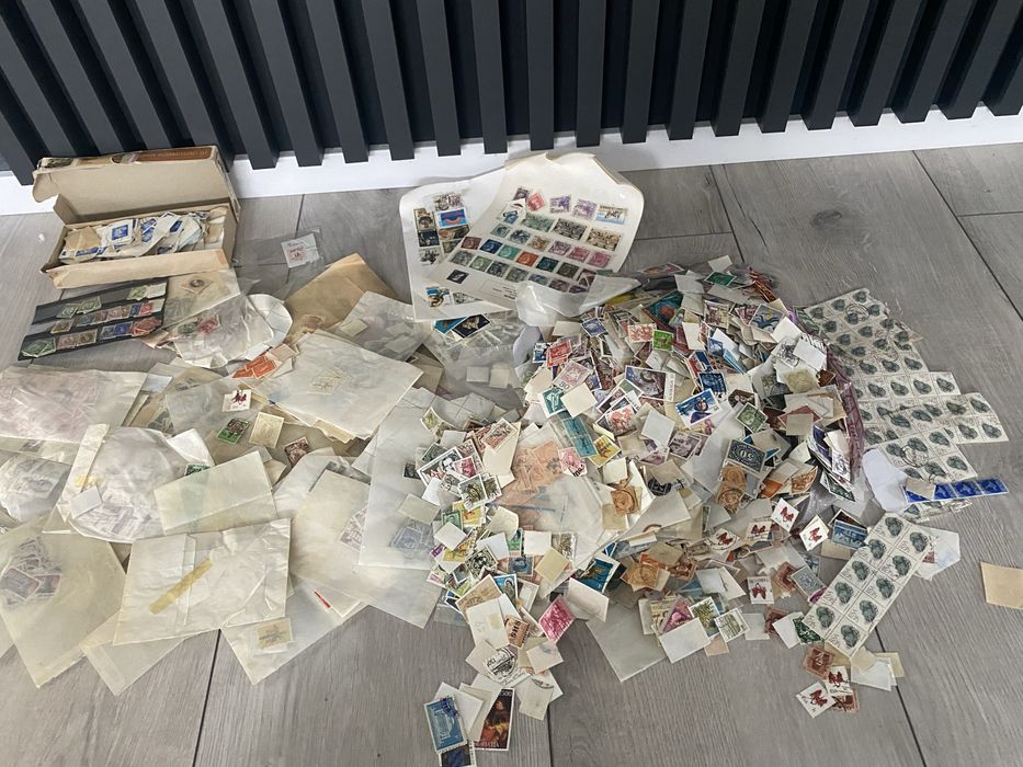 Duży zestaw znaczków kolekcjonerskich angielskich