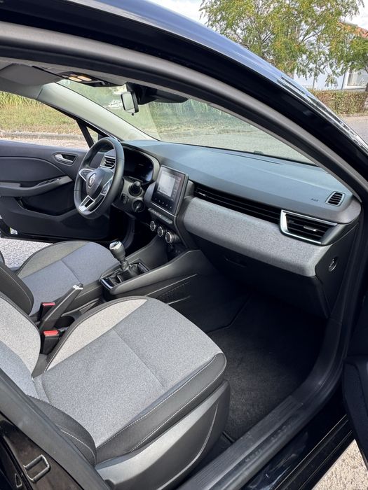 Renault Clio Preto 22/01/2024