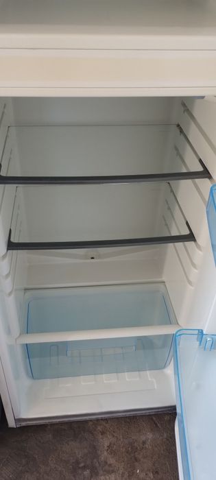 Frigorífico  a funcionar perfeitamente