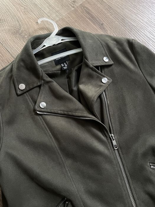 Бомбер замшевий жіночий