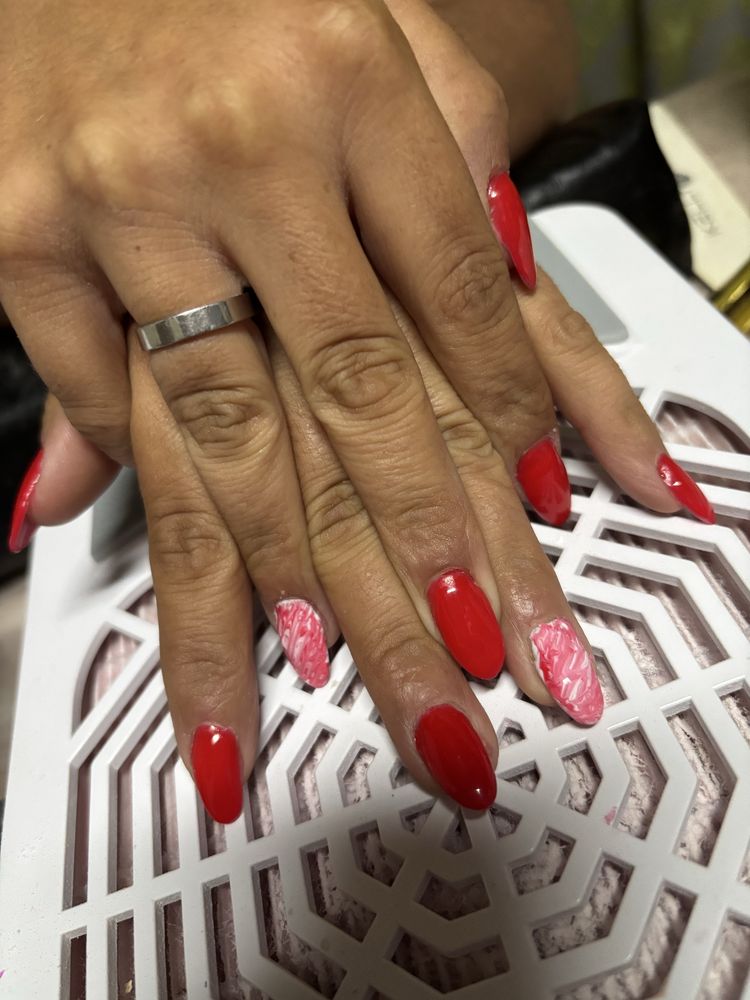 Unhas de gel ,gelinho e pestanas