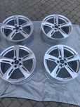 Oryginalne felgi Audi TT RS 19 5x112/ Audi a4 b8/A6