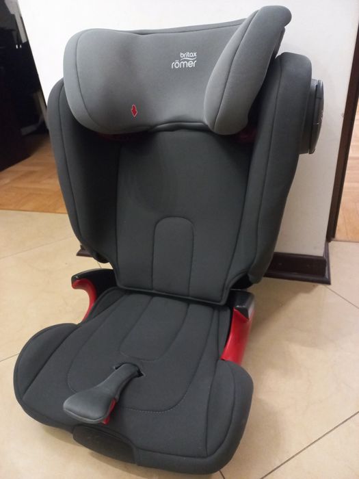 Fotelik Britax-Romer Kidfix 15-36 kg isofix
