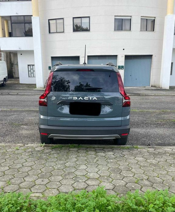 2024 Dacia Jogger 7 Lugares ECO-G 100 – O Mais Económico do Segmento