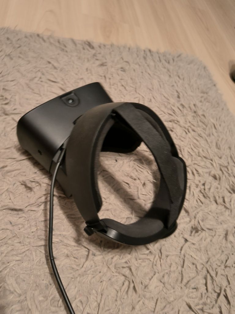 Oculus Rift S VR Set