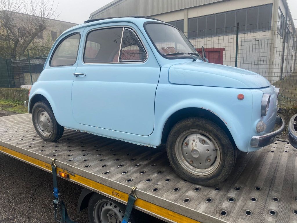 Fiat 500r oraz inne pojazdy