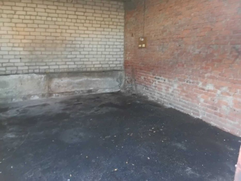 Оренда складського приміщення без рампи.