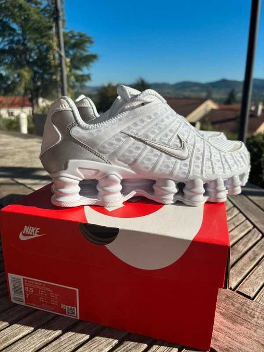 Buty damskie Trampk Nike Shox TL White R.41
