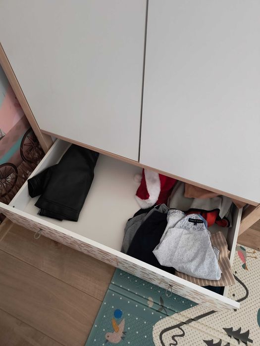 Szafa z komoda dziecięca