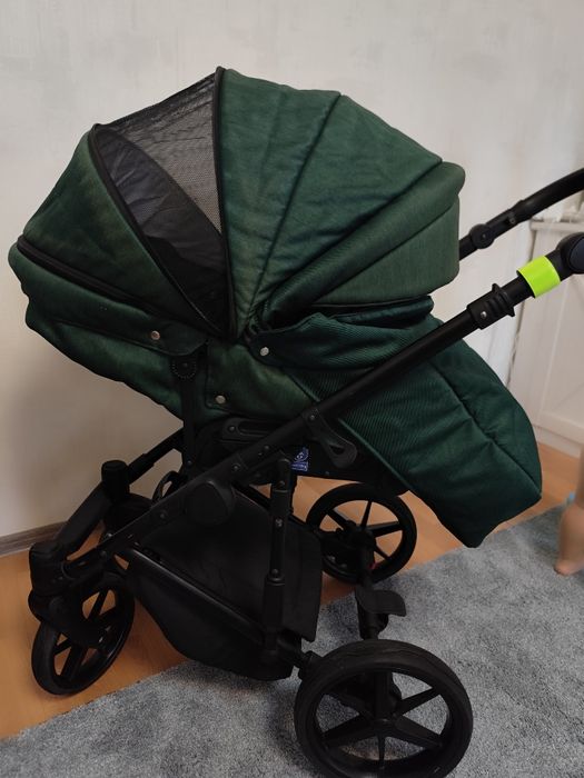 Мега зручна дитяча коляска Adamex porto light 2 в 1