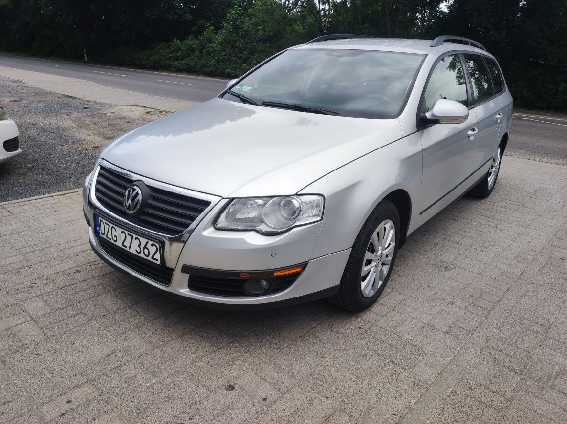 VW Passat B7 kombi 2.0tdi DSG automat hak świetnie utrzymany wysyłka