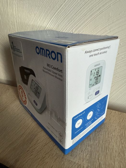 Ciśnieniomierz naramienny Omron M3 Comfort automatyczny