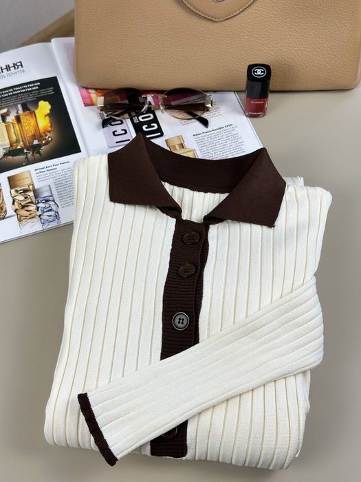 Вязана сукня жіноча міді молочна