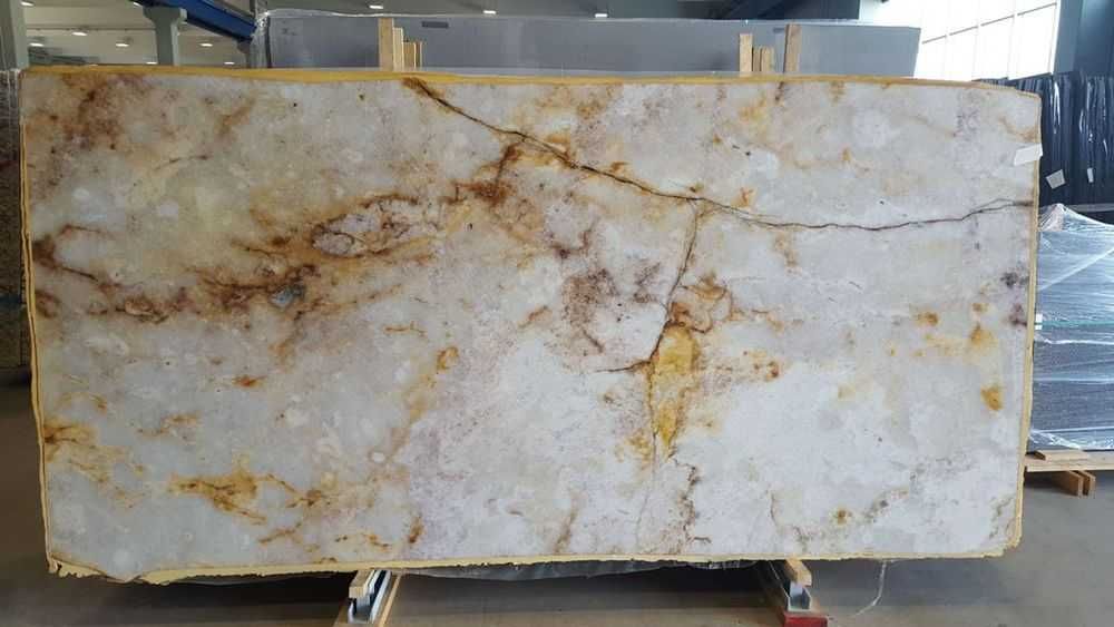 Cristallo gold slaby płyty granitowe marmurowe parapety blaty schody