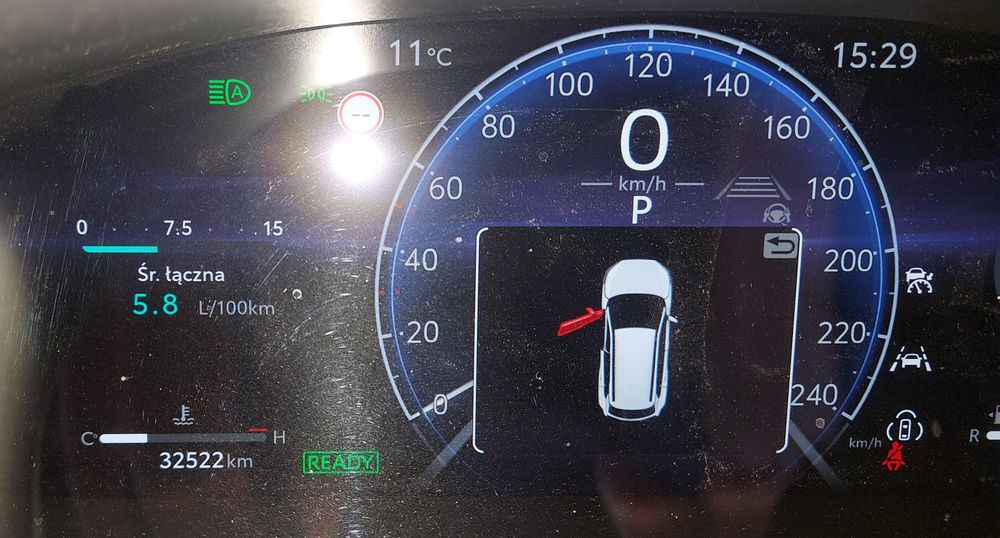 ..:Toyota Corolla Cross 2.0 Hybid + kpl. Opon Michelin zima