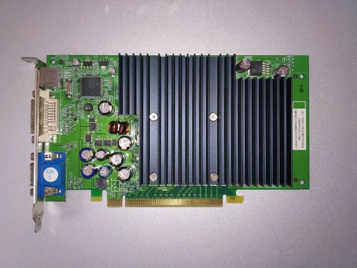 Тихая видеокарта GeForce 6600 256MB PCIe