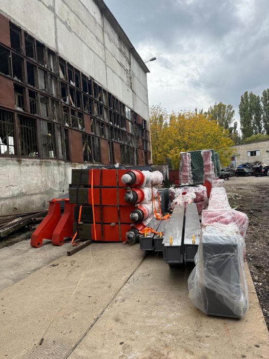 Продам сваевдавливающую установку(палебій, сваебой)