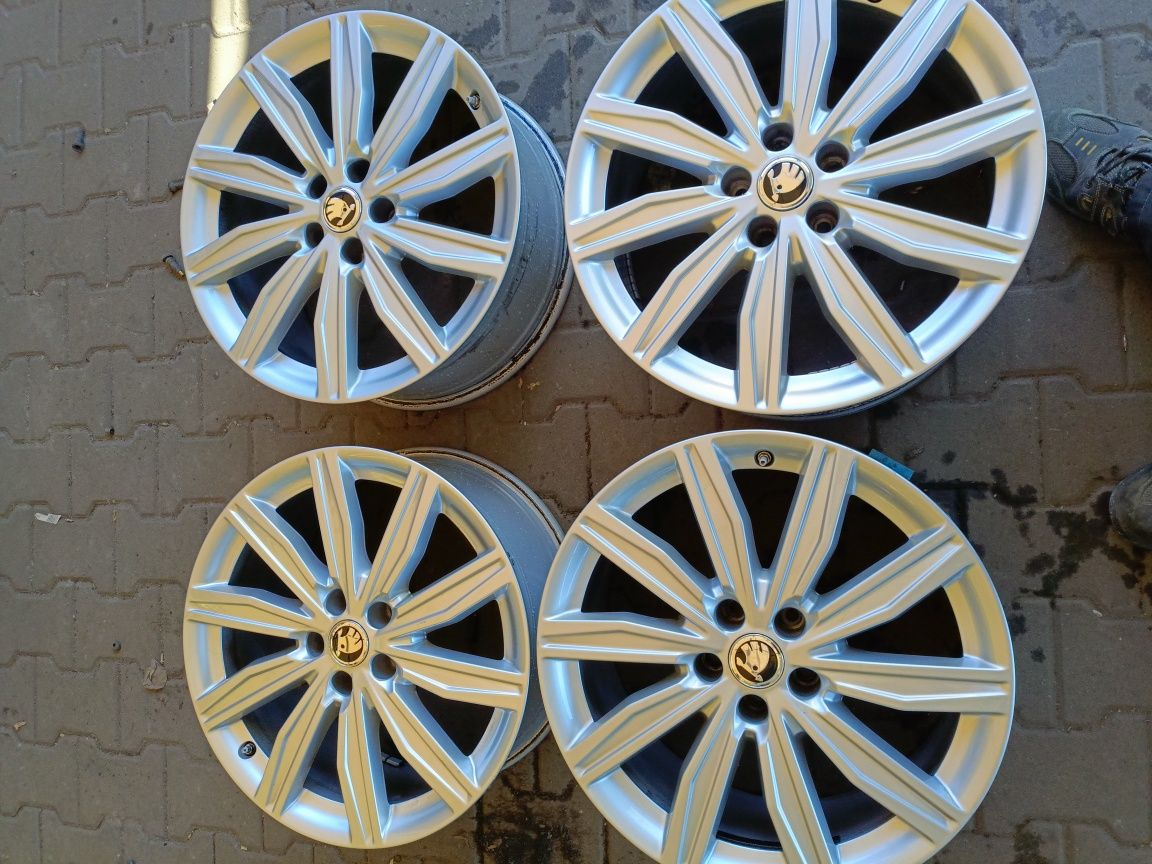 Felgi aluminiowe Audi Skoda 5x112 et39 8jx19