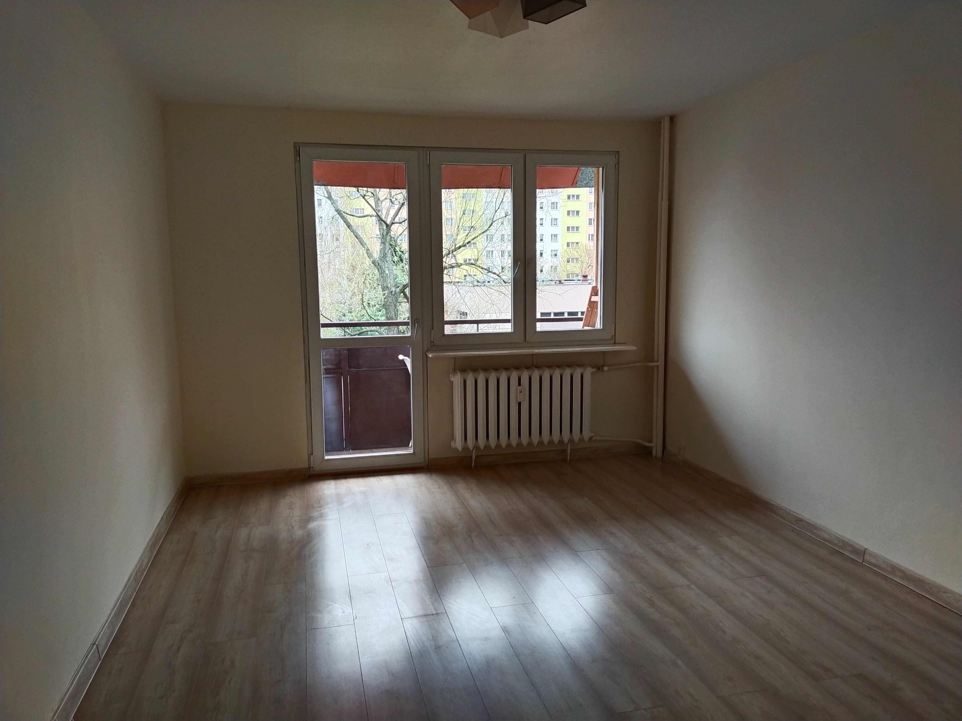 Dwupokojowe mieszkanie w Radomiu na sprzedaż