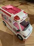Karatka pogotowia dla lalek Barbie