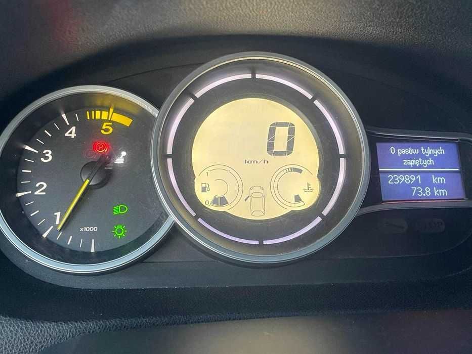 Рено Меган 2010 1.5