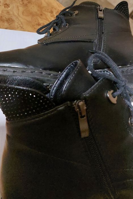 Ботінки жіночі демісезонні