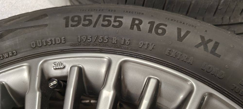 Jantes originais Fiat (R16) com pneus