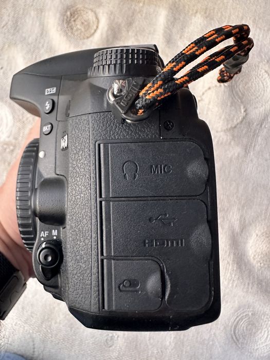 Nikon D610 – Câmara Full Frame em excelente estado