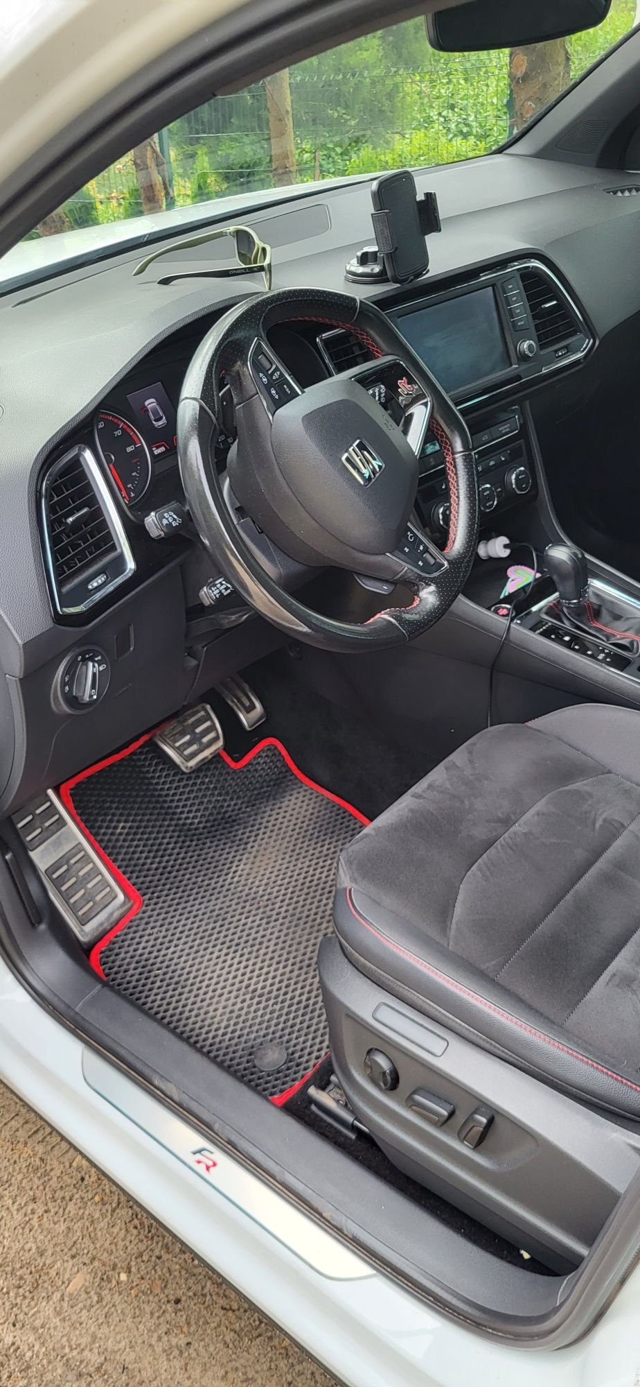 Sprzedam Seat Ateca 2,0 TSI/ odstąpię leasing VAT 23%