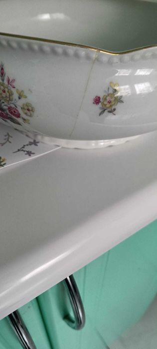 3 Wazy obiadowe z porcelany niemieckiej