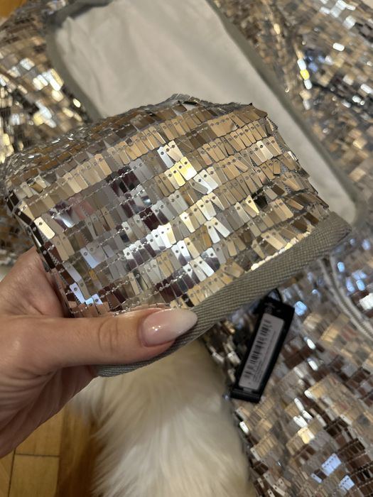 Нова!Неймовірна сукня PLT