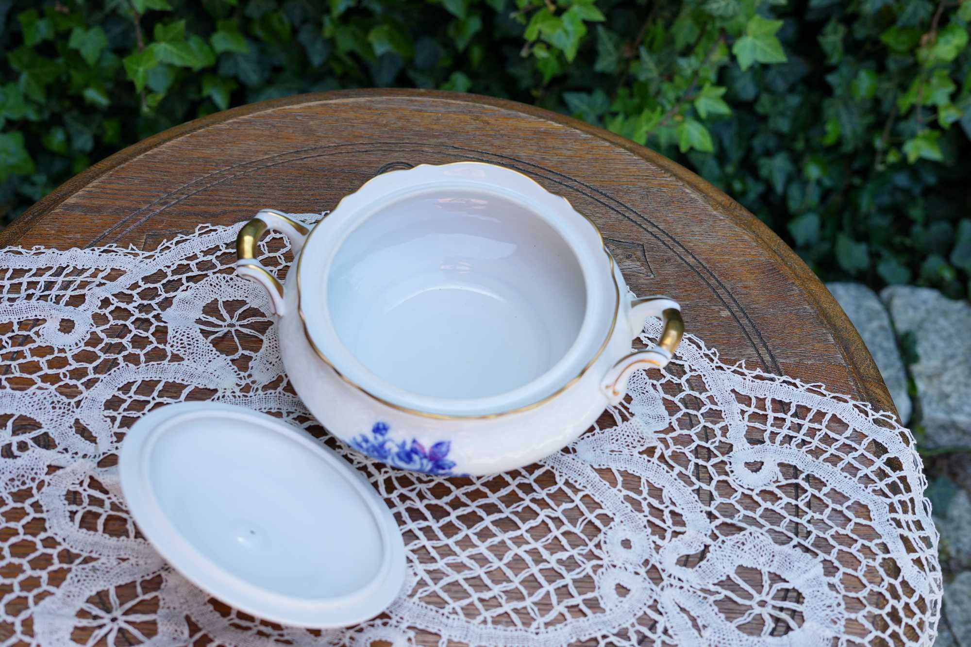 Bomboniera porcelanowa waza na zupę Bavaria Schumann Germany Cobalt