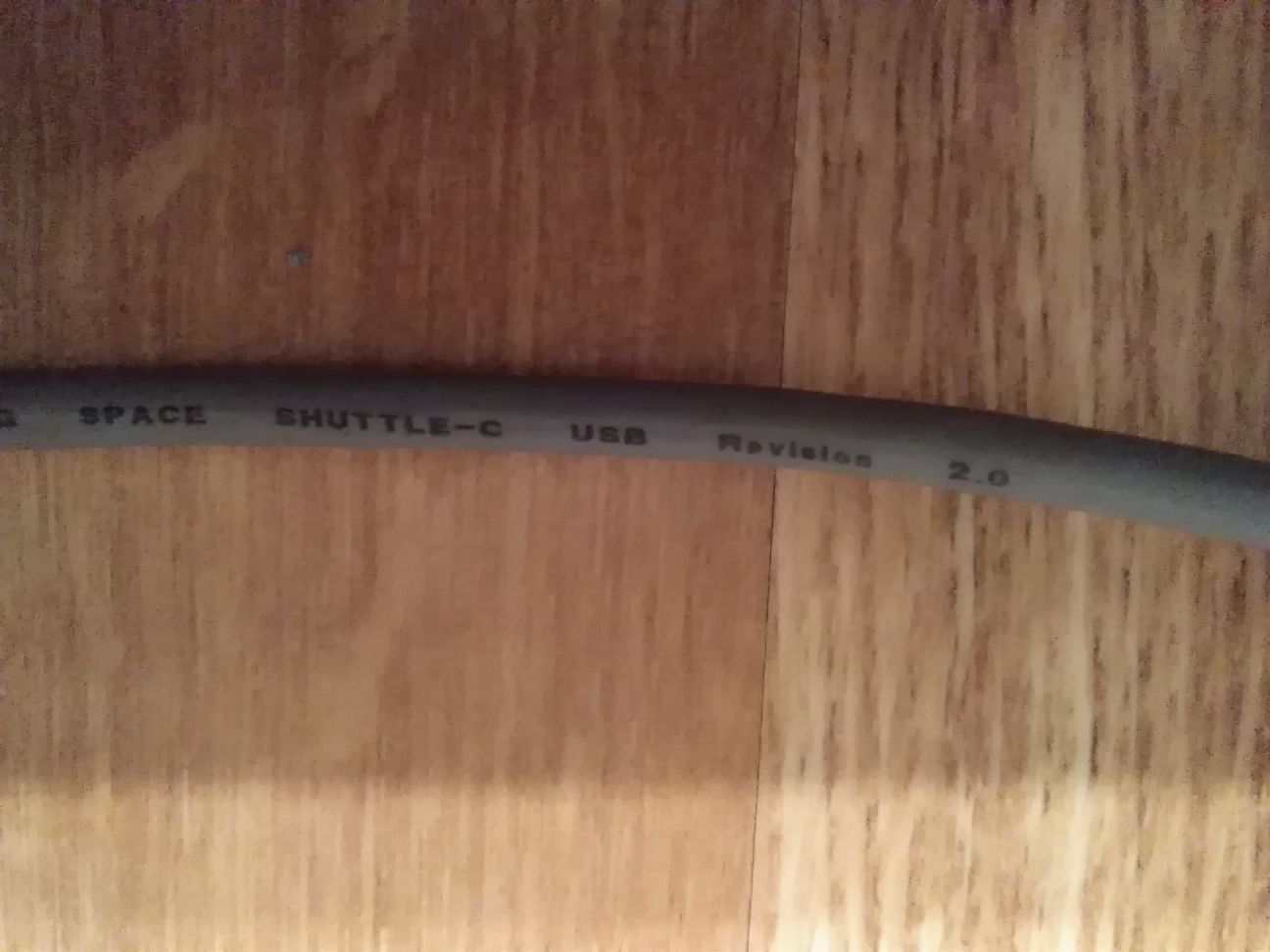 USB  кабель.