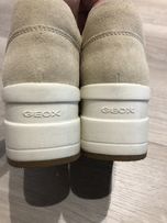 Sneakersy Geox beżowe jak nowe rozmiar 38
