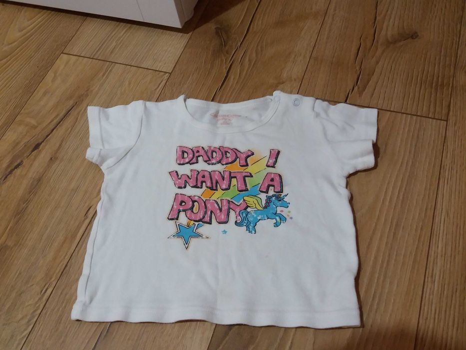 T-shirt dla dziewczynki z napisem  r. 86