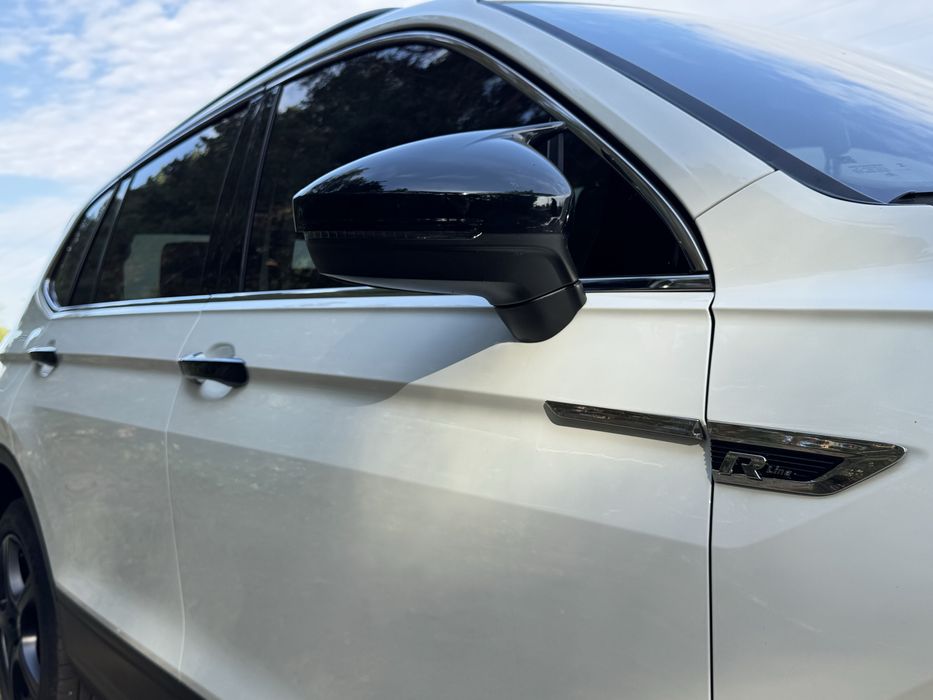 Volkswagen Tiguan R-Line MK2 Allspace