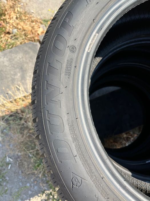 215/55 R17 Dunlop 4 зимние шины