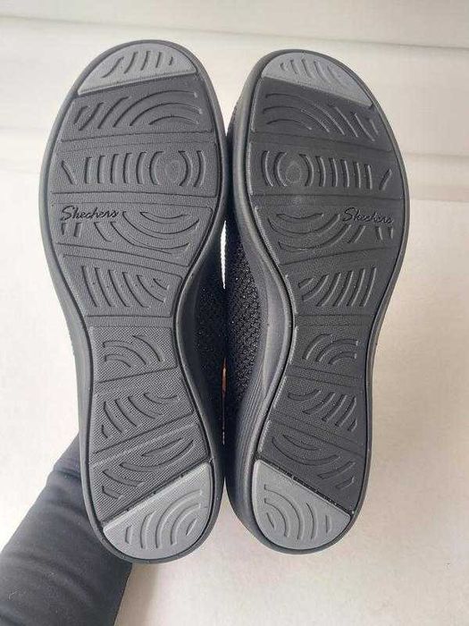 Жіночі прогулянкові мокасини балетки сліпони skechers arya slip-on р41