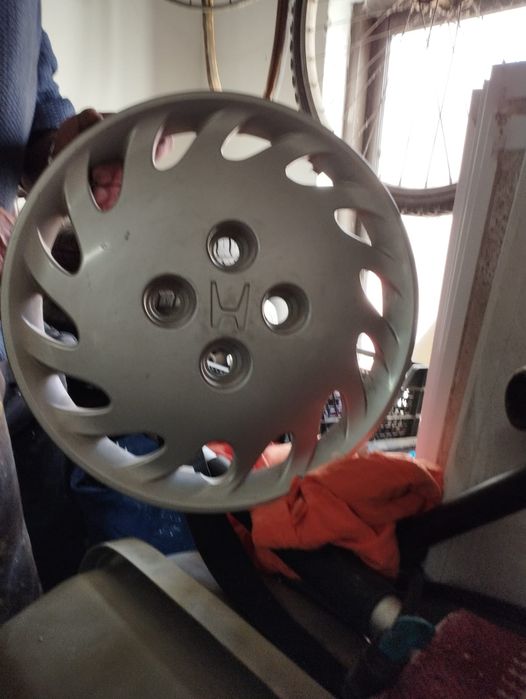 Rodas completas com tampões Honda originais