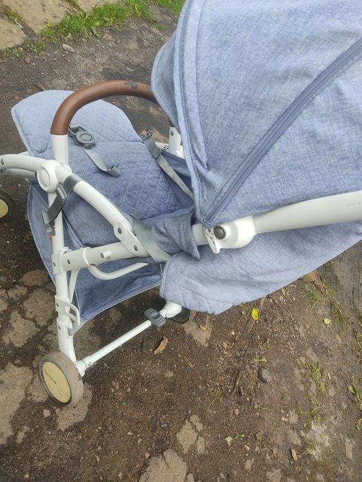 Продам коляску прогулянкову