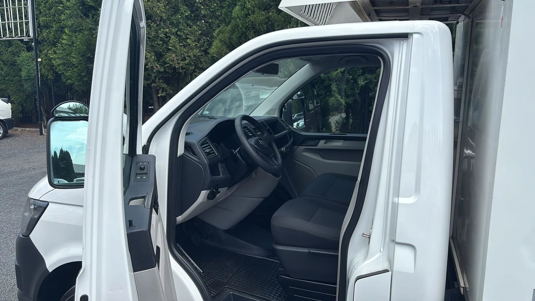Volkswagen Transporter T6  2,0 TDI 102KM