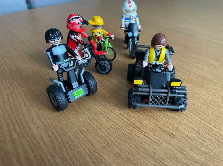 playmobil zestaw karetka + quady i motocykle