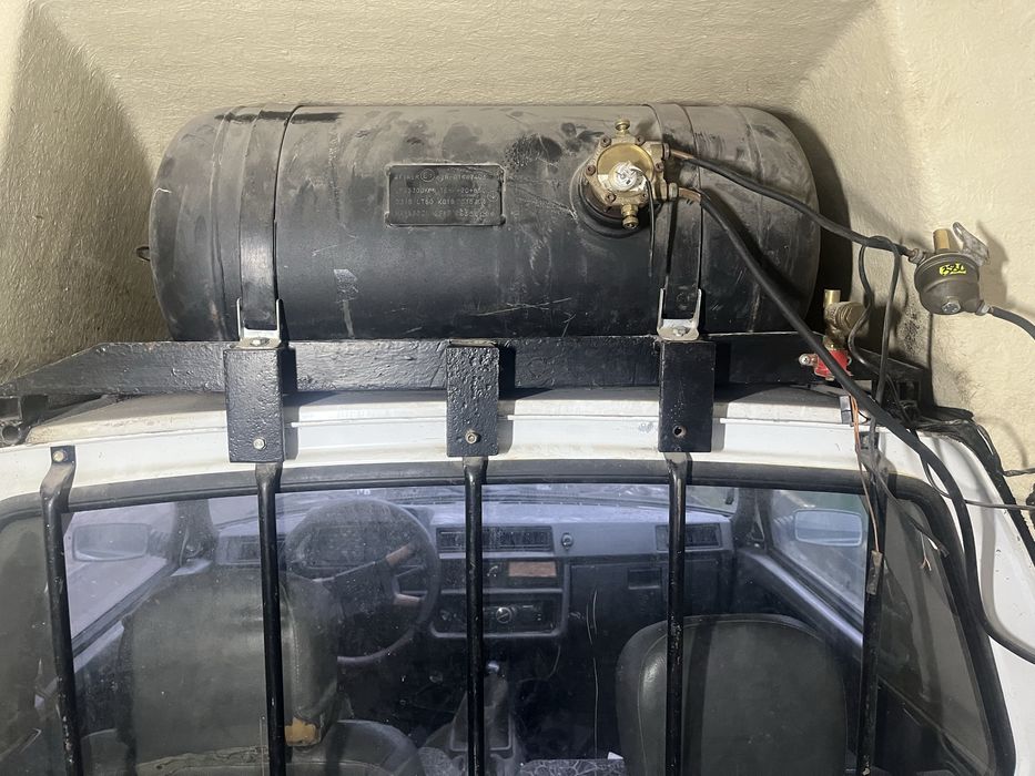 Таврия пикап  газ 2009 рік