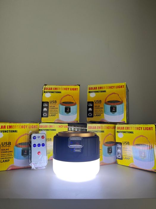 LED ліхтар-павербанк з сонячною батареєю та USB зарядкою.