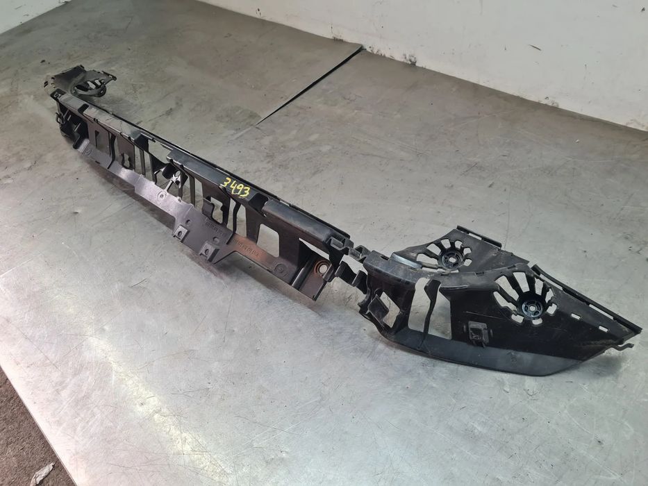 Guia de pára-choques trás central BMW 1 (F20)