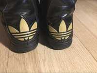 Botas Tennis Adidas, pretas e douradas, n.38