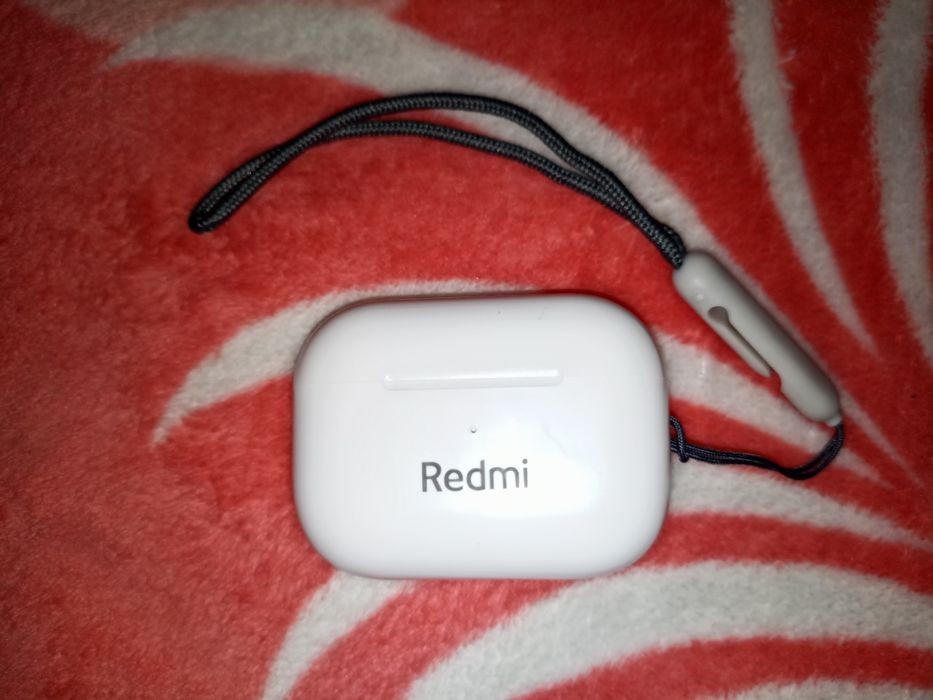 Наушники беспроводные новые