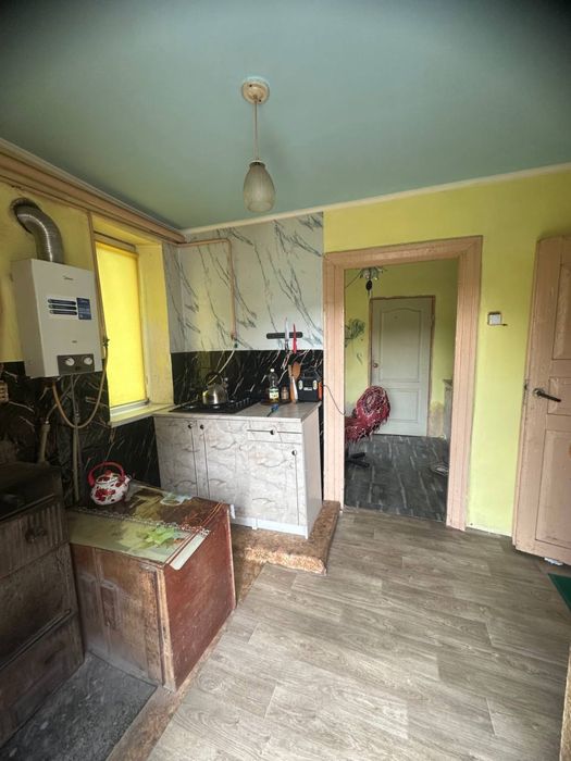 Продам будинок Мирний район 12 го квартал