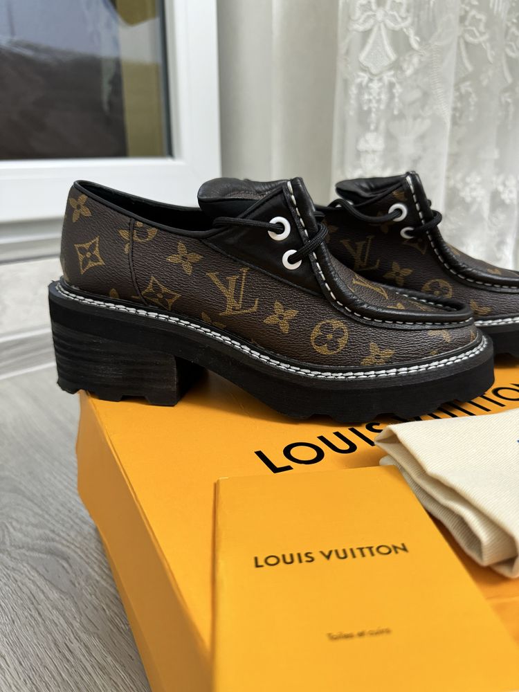Продам Louis Vuitton Beaubourg Platform Derby